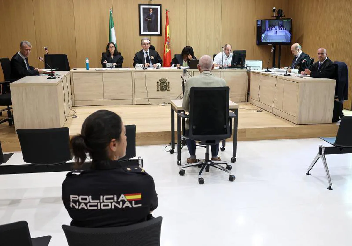 Imagen de archivo de un juicio en la sección Tercera de la Audiencia Provincial de Córdoba