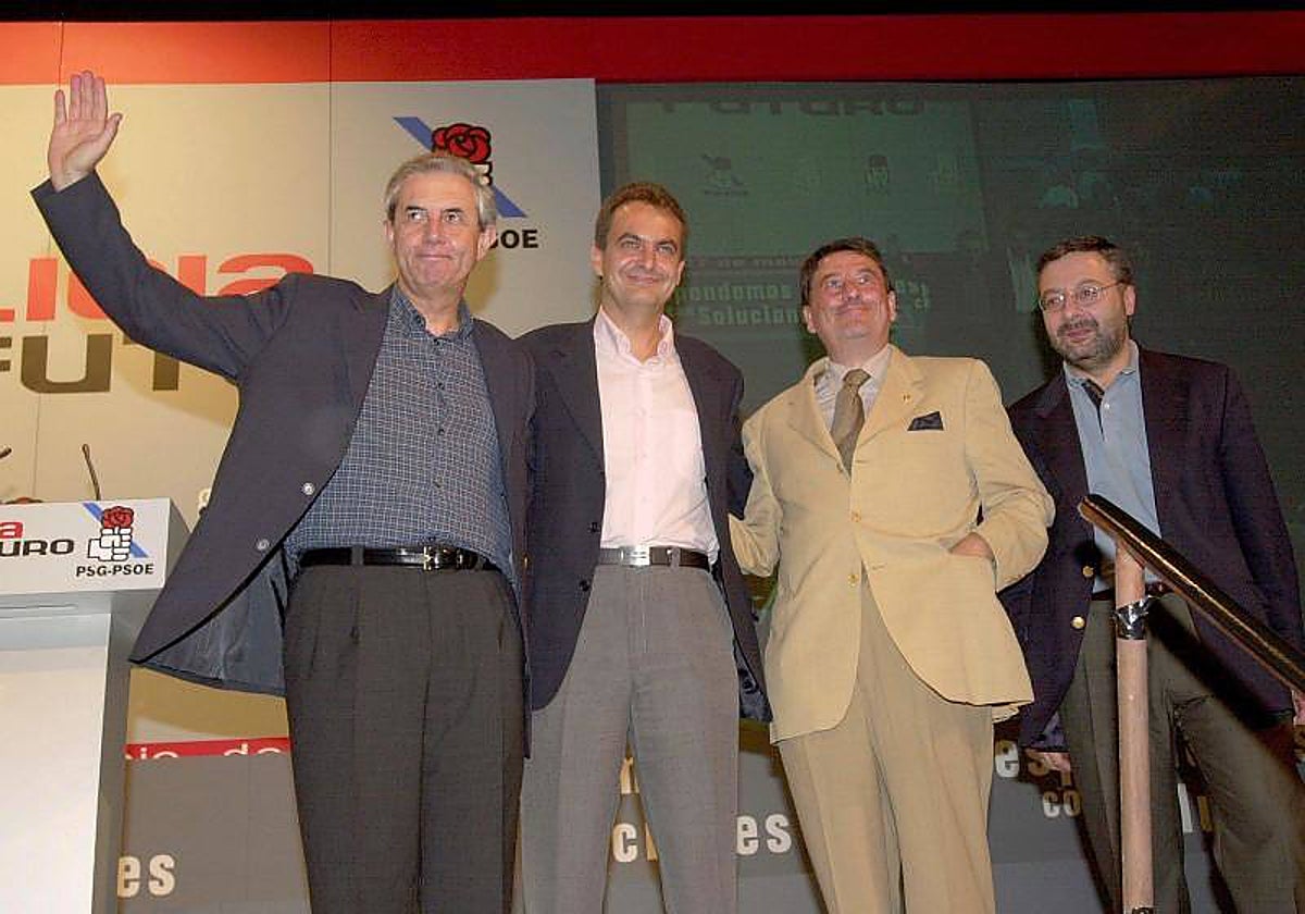 Touriño, junto a Zapatero y Vázquez en un mitin de 2001 en La Coruña