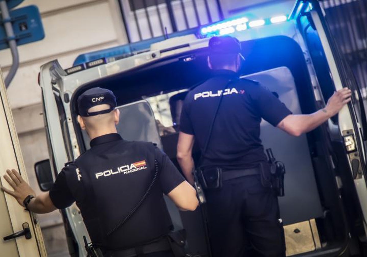 Agentes de la Policía Nacional, en una imagen de archivo.