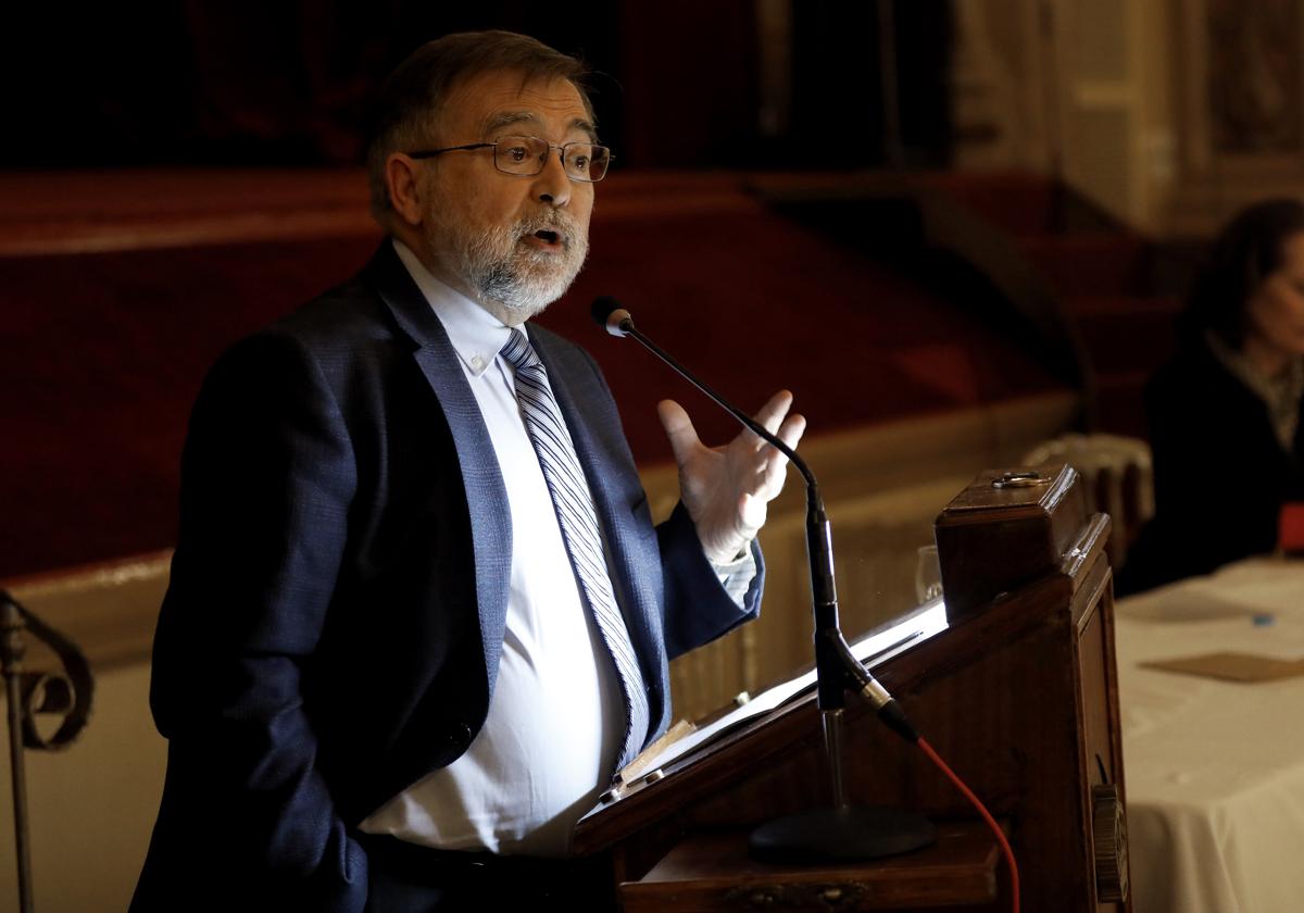 José Calvo Poyato, durante una charla organizada por torrevieja news today Córdoba