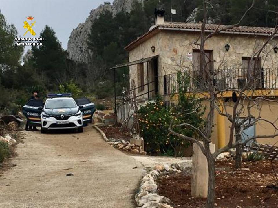 Imagen de la casa rural intervenida por la Guardia Civil