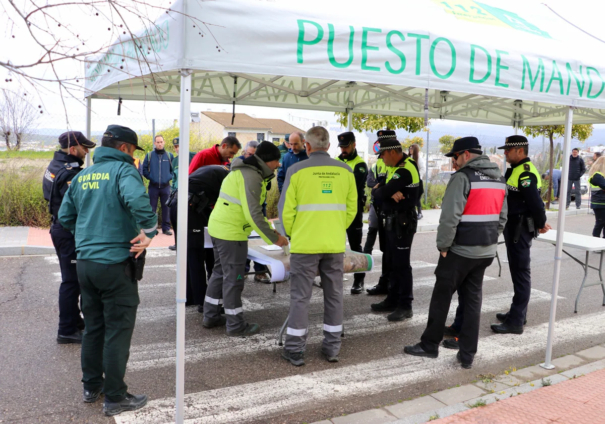 Puesto de control del dispositivo de búsqueda del anciano