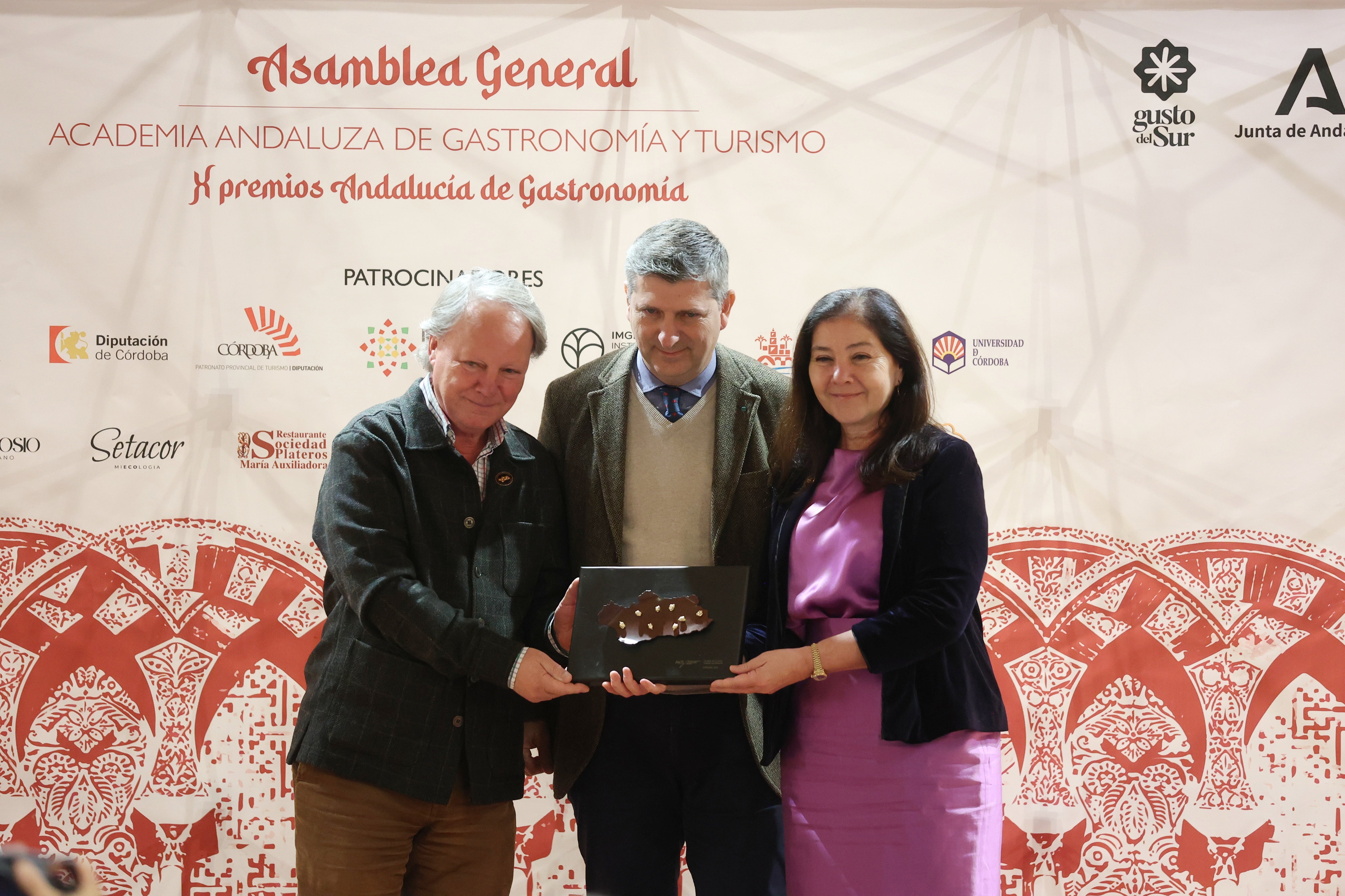 Fotos: la Academia Andaluza de Gastronomía y Turismo entrega los X Premios Andalucía Gastronomía