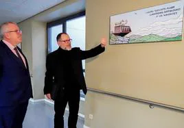 El humorista gráfico de ABC José María Nieto lleva al hospital de León sus viñetas de pandemia en 'La risa en la mascarilla'