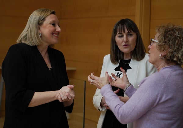 Blanco anuncia más de 7,5 millones en atención a víctimas de violencia machista en su «compromiso por erradicarla»