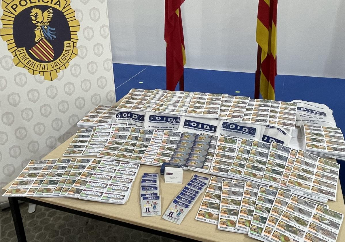 Imagen de los cupones requisados por la Policía Nacional adscrita a la Comunidad Valenciana