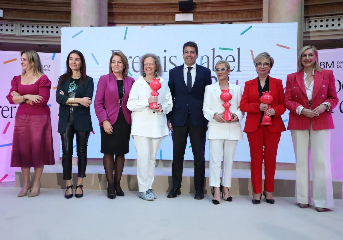 Imagen del acto de entrega de los Premios Isabel Ferrer, este viernes, en Valencia