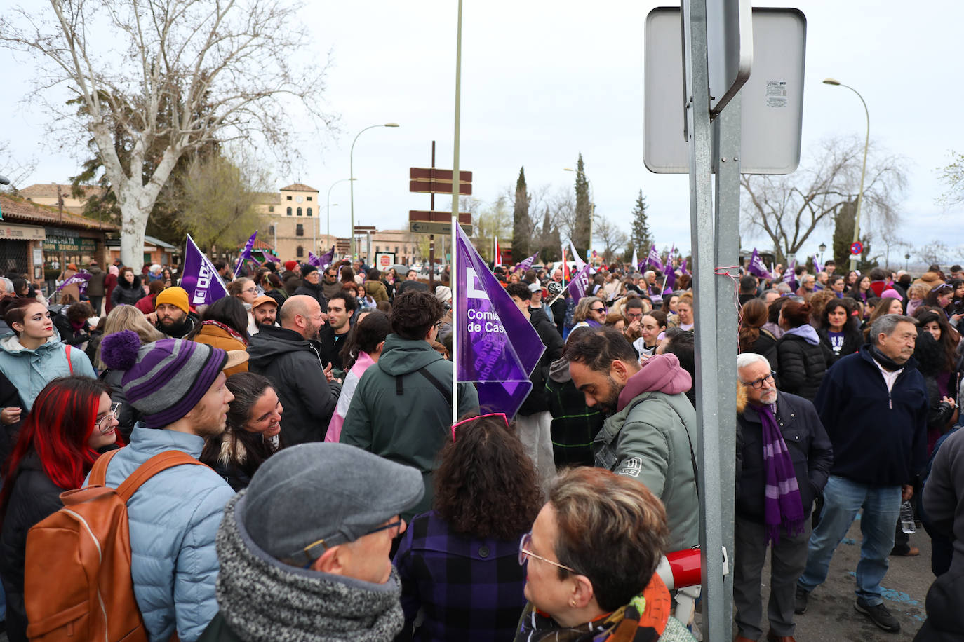 El morado toma las calles clamando feminismo
