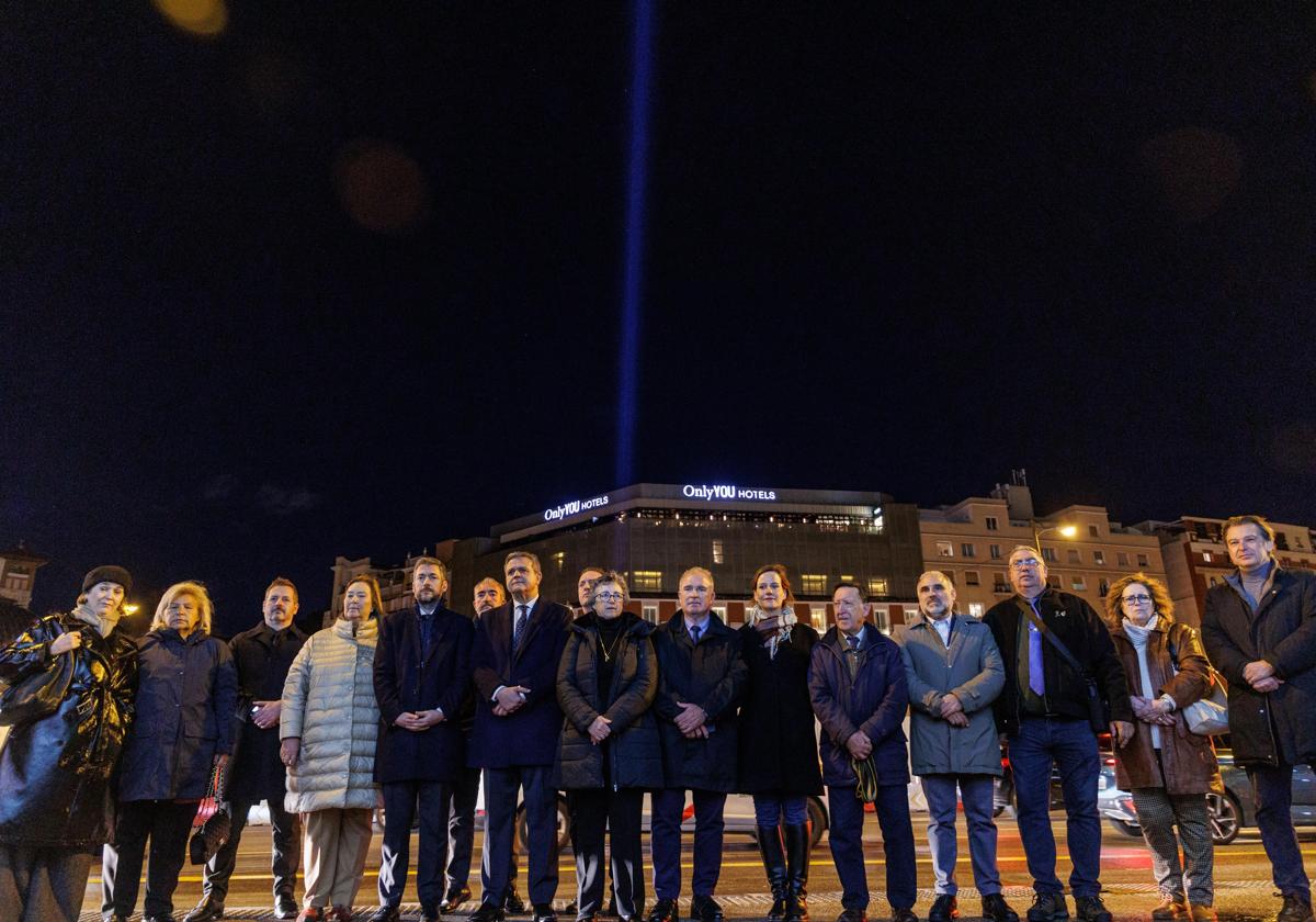 Iluminación del nuevo monumento del 11M en Atocha