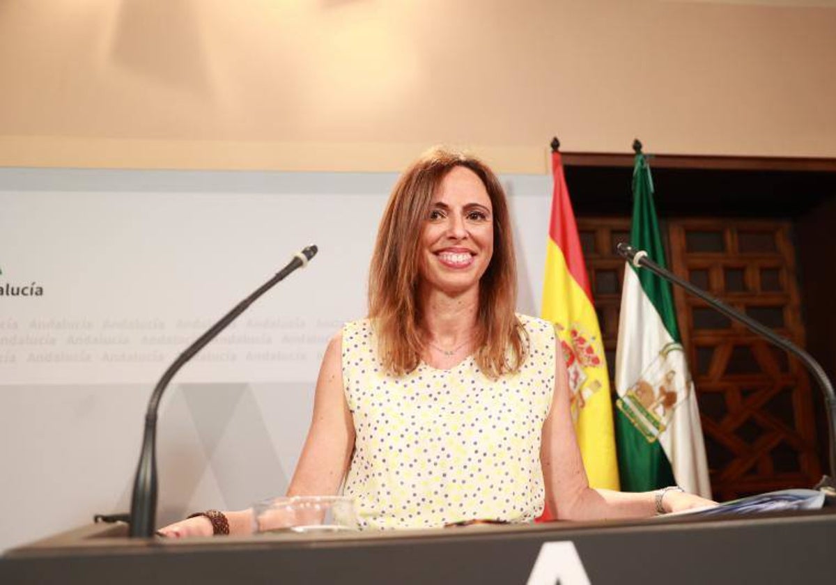 La consejera de Fomento, Articulación del Territorio y Vivienda, Rocío Díaz