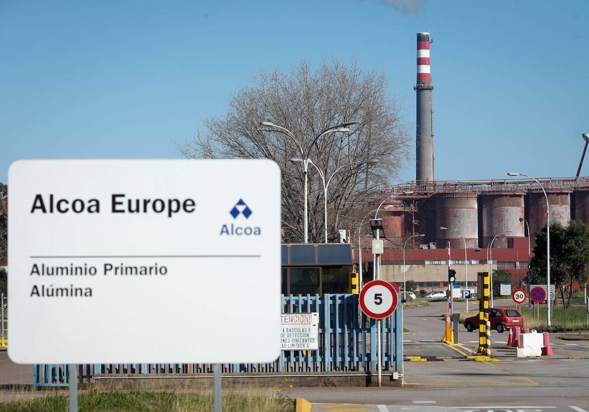 La fábrica de Alcoa, a 24 de enero de 2024, en San Cibrao, Lugo