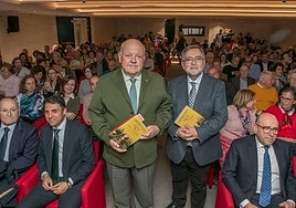 Fotos: presentación de la nueva novela histórica de José Calvo