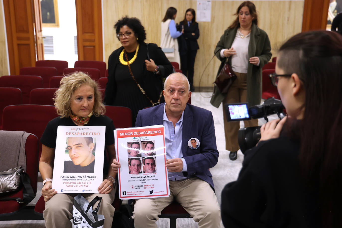 Fotos: el Pleno del Ayuntamiento de Córdoba