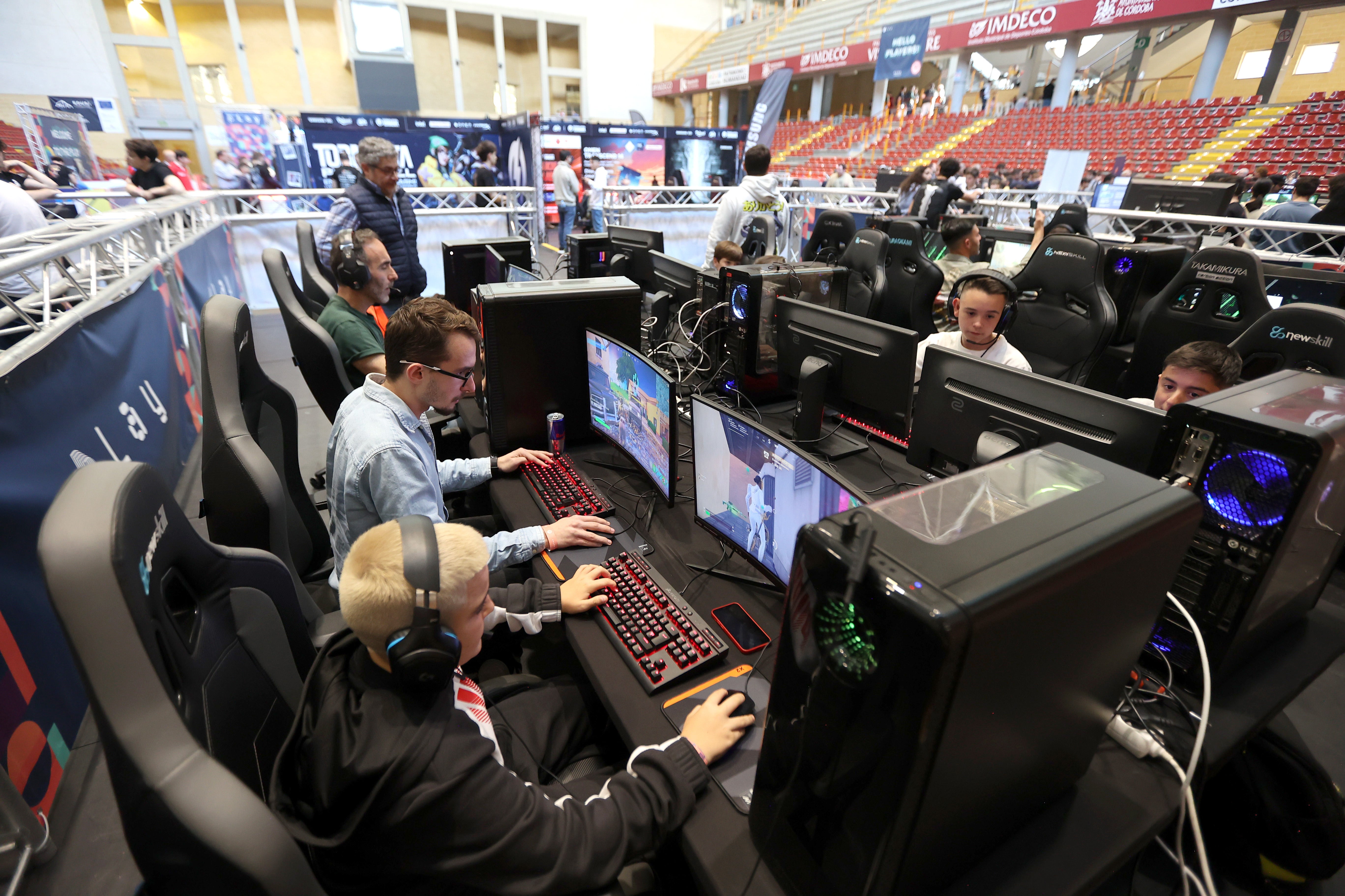 Fotos: ambientazo de &#039;gaming&#039; y ocio digital en el Play Fest Game de Córdoba