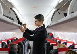 Oferta de trabajo para jóvenes en Valencia: Air Nostrum busca tripulantes de cabina de pasajeros