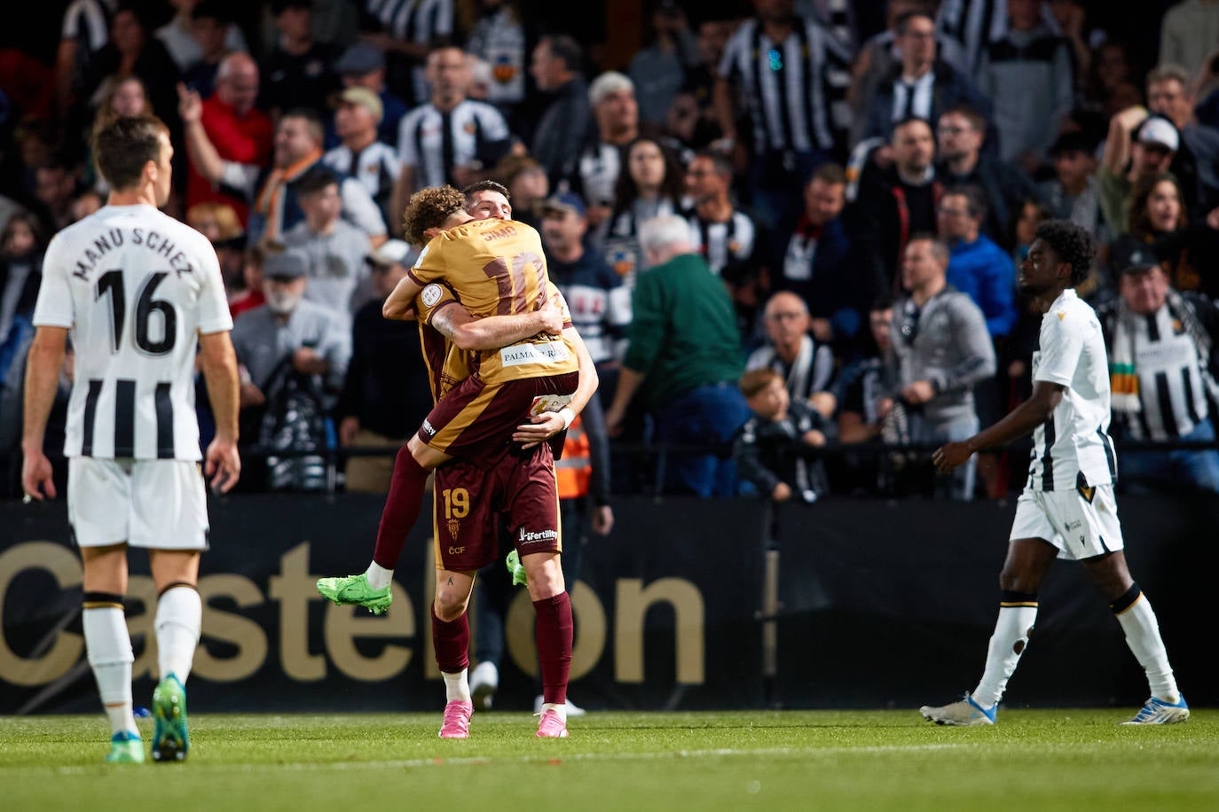 Fotos: el emocionante y trepidante triunfo del Córdoba ante el Castellón