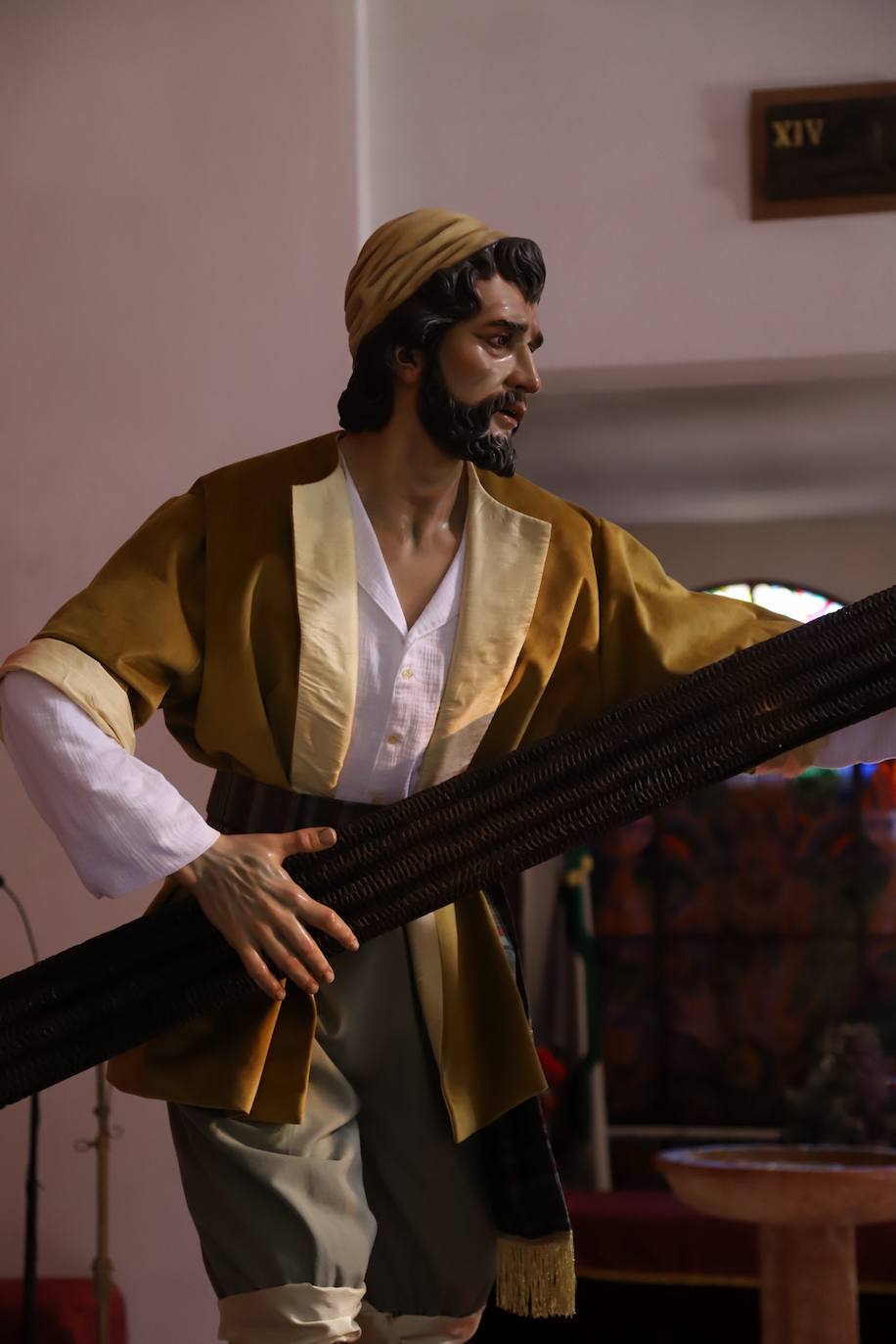 Fotos: Las Tres Caídas cobra vida en Córdoba con el Cirineo y un sayón