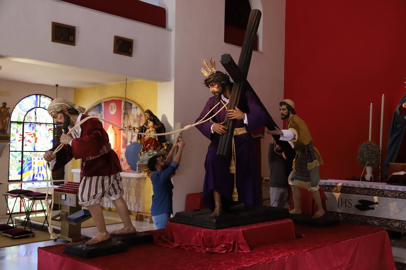 Fotos: Las Tres Caídas cobra vida en Córdoba con el Cirineo y un sayón