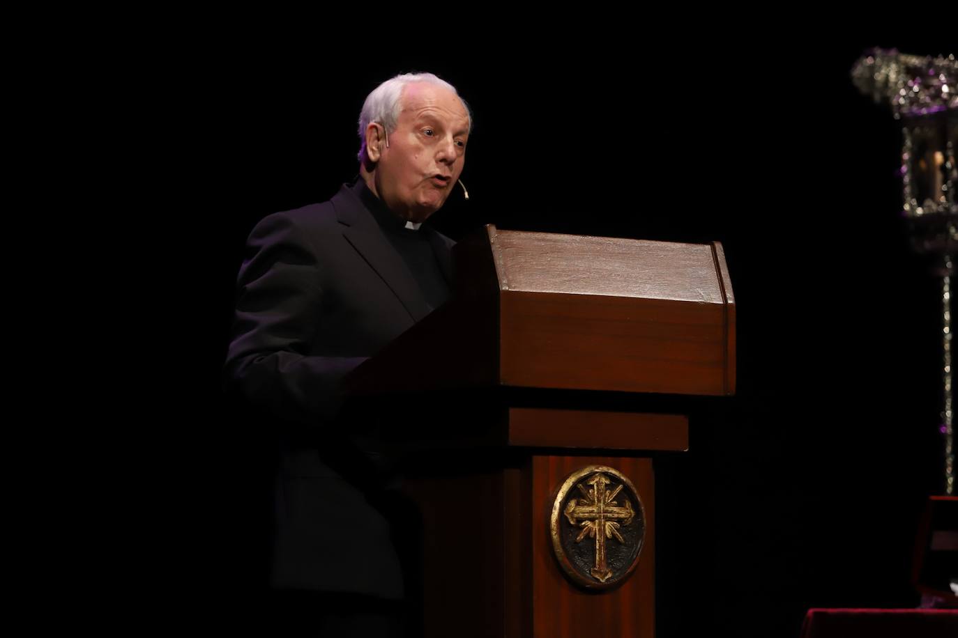 Fotos: el sentido anuncio de Juan José Primo Jurado de la Semana Santa de Córdoba