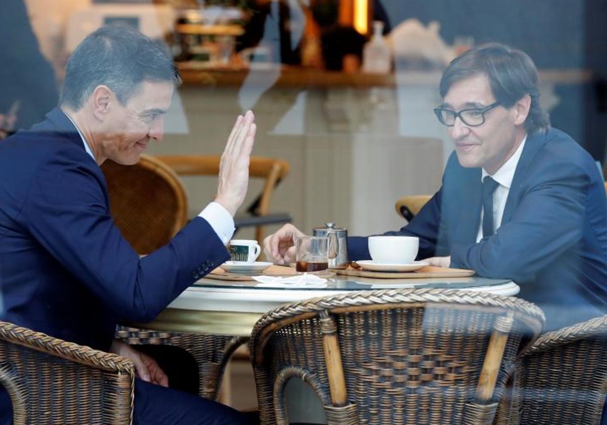 Pedro Sánchez y Salvador Illa