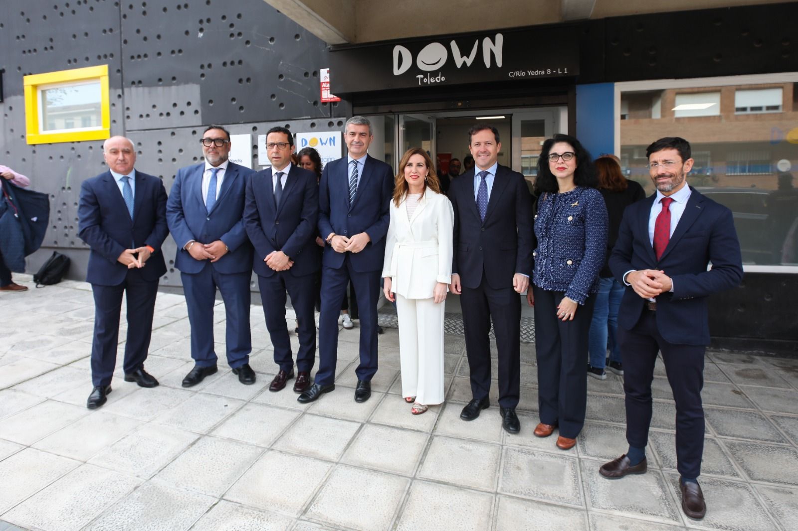 La Infanta Elena, en la inauguración de la sede de DOWN Toledo