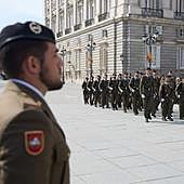 PP y Vox plantean en el Congreso un aumento de los efectivos de las Fuerzas Armadas