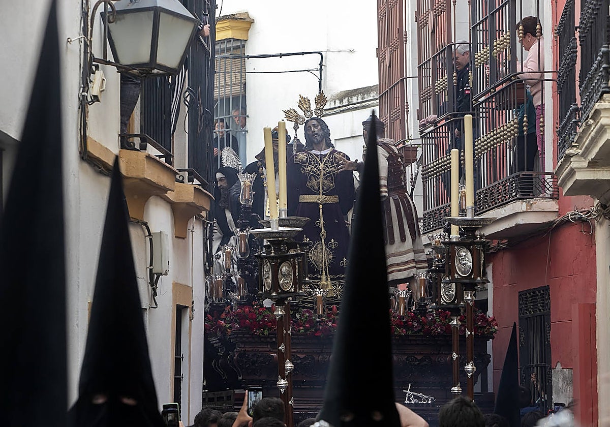 El misterio del Perdón por la calle Buen Pastor