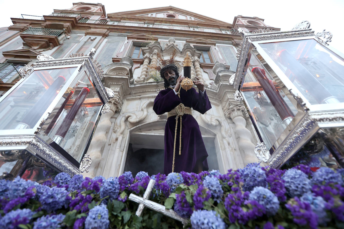 Fotos: el íntimo vía crucis del Señor del Soberano Poder de Córdoba