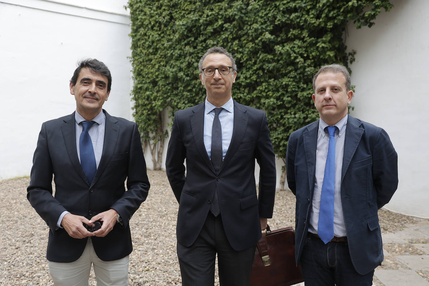 José Manuel Alcántara, Juan José Denis y Rafael Carlos Serrano