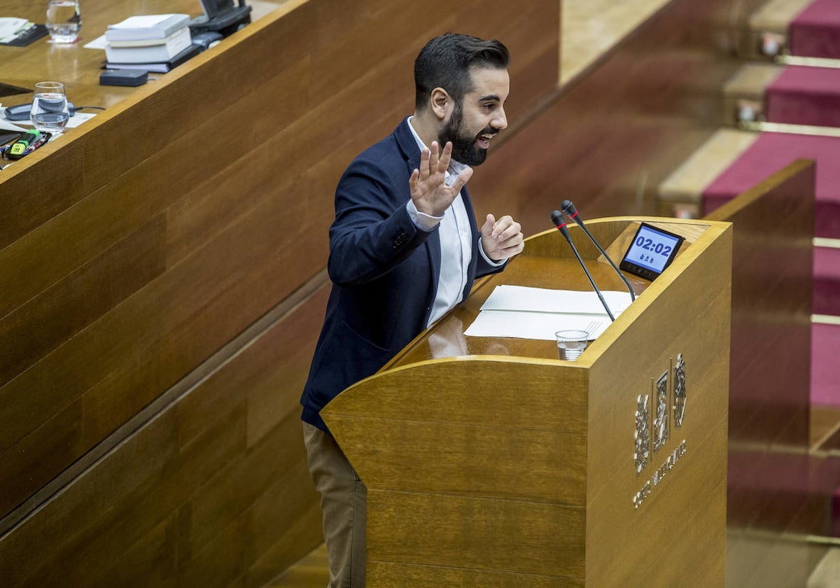 Imagen de archivo de José Muñoz tomada en las Cortes Valencianas