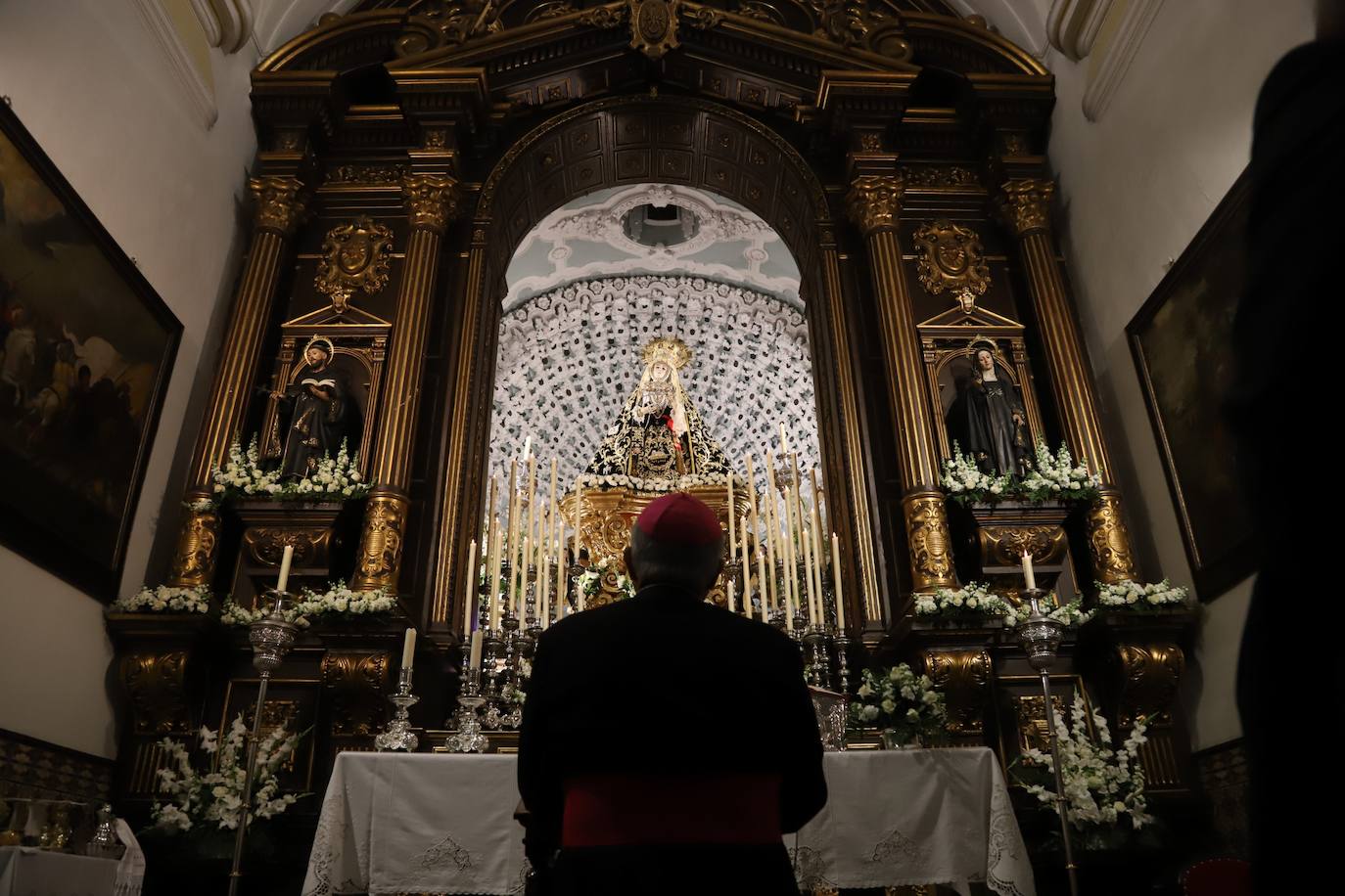Fotos: el popular y fervoroso Viernes de Dolores en Córdoba