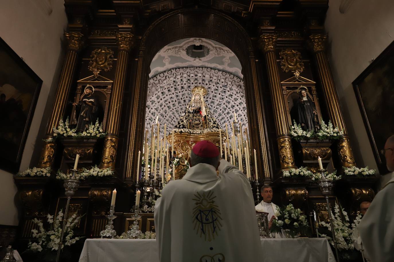 Fotos: el popular y fervoroso Viernes de Dolores en Córdoba
