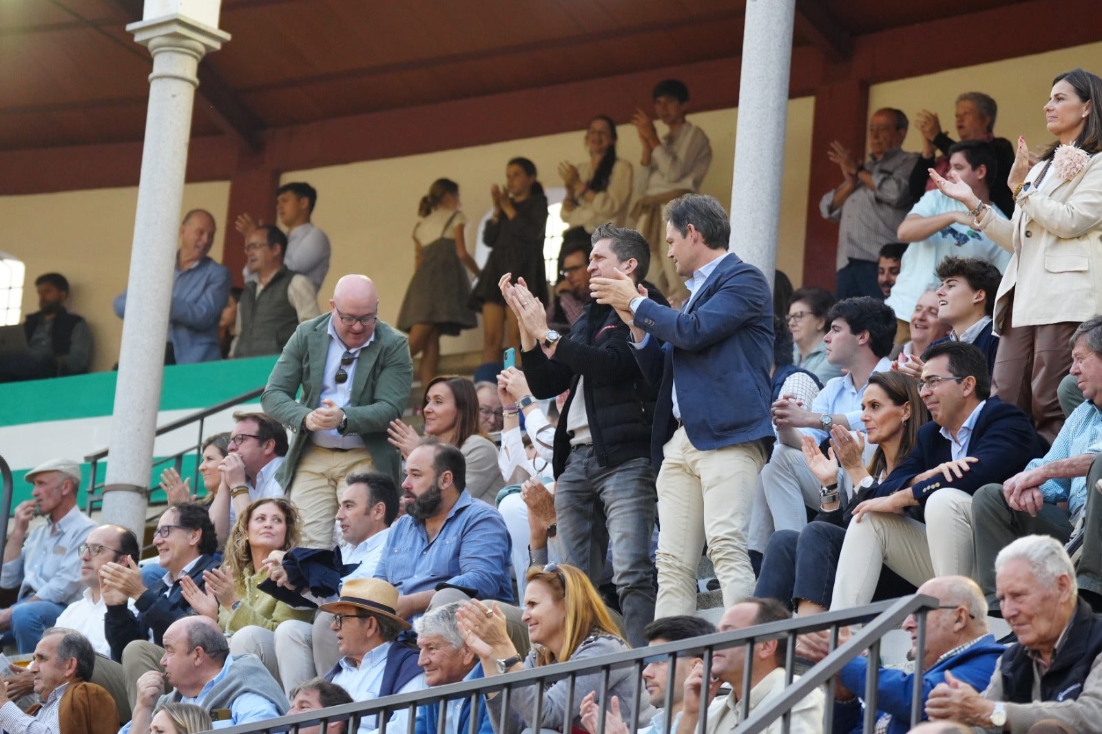 Fotos: pletórica tarde de toros en Pozoblanco con un Roca Rey superior