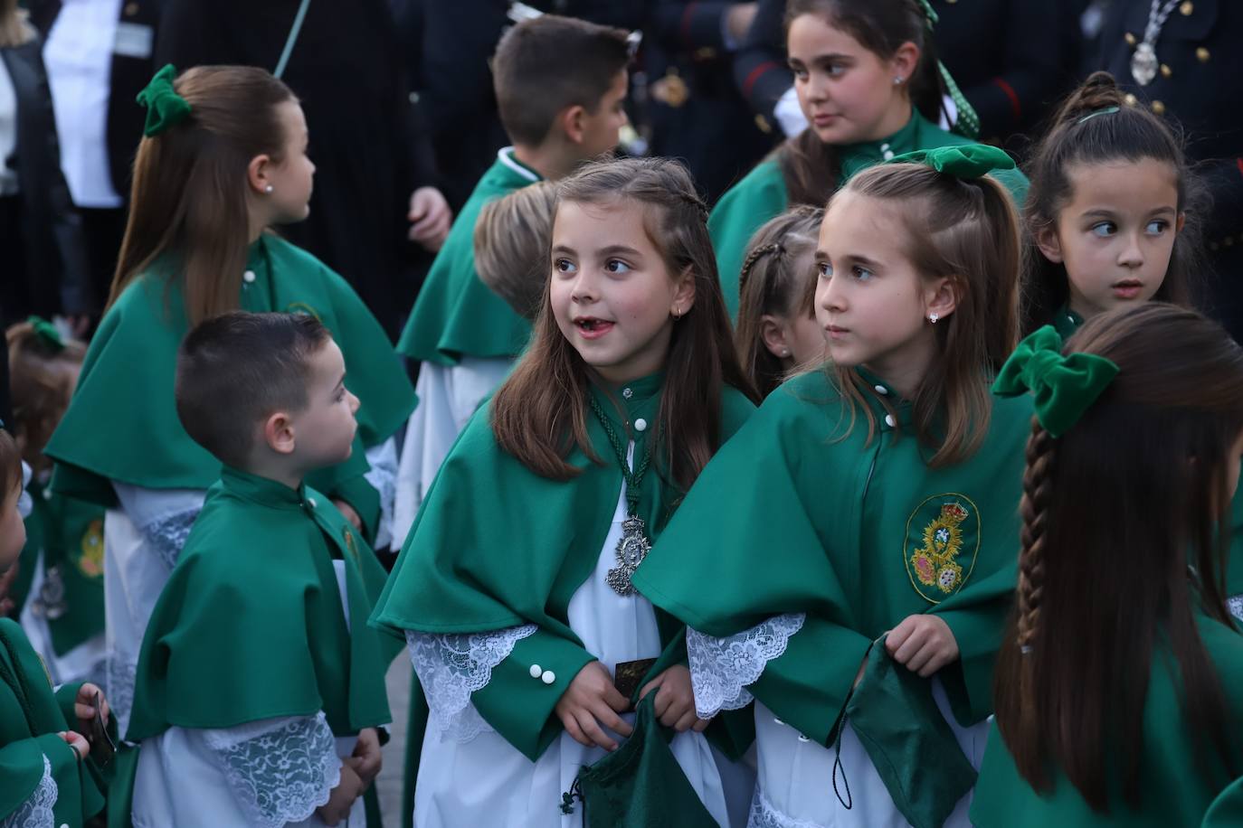 Fotos: la entusiasta procesión de la cofradía de la O en Córdoba
