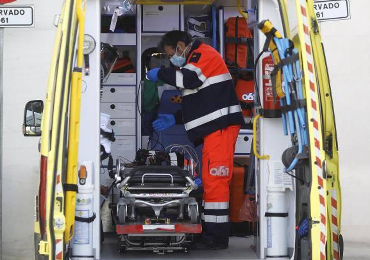 Imagen de recurso de una ambulancia