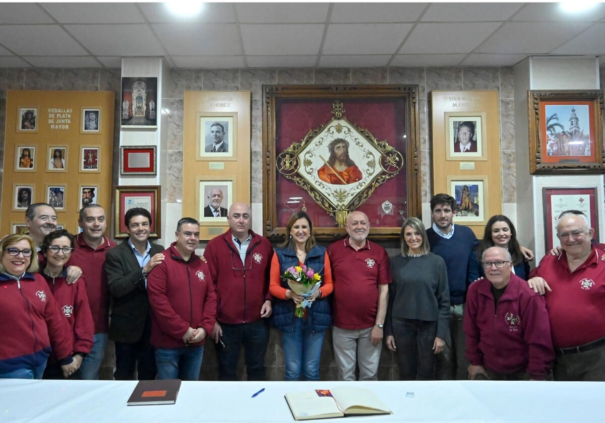 La alcaldesa de Valencia, María José Catalá, nombrada camarera honorífica de la Hermandad del Santísimo Eecce-Homo del Cabanyal