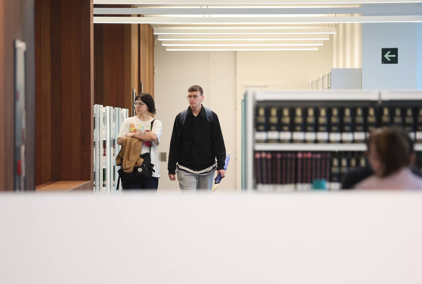 Fotos: Un paseo por la Biblioteca Grupo Cántico de Córdoba