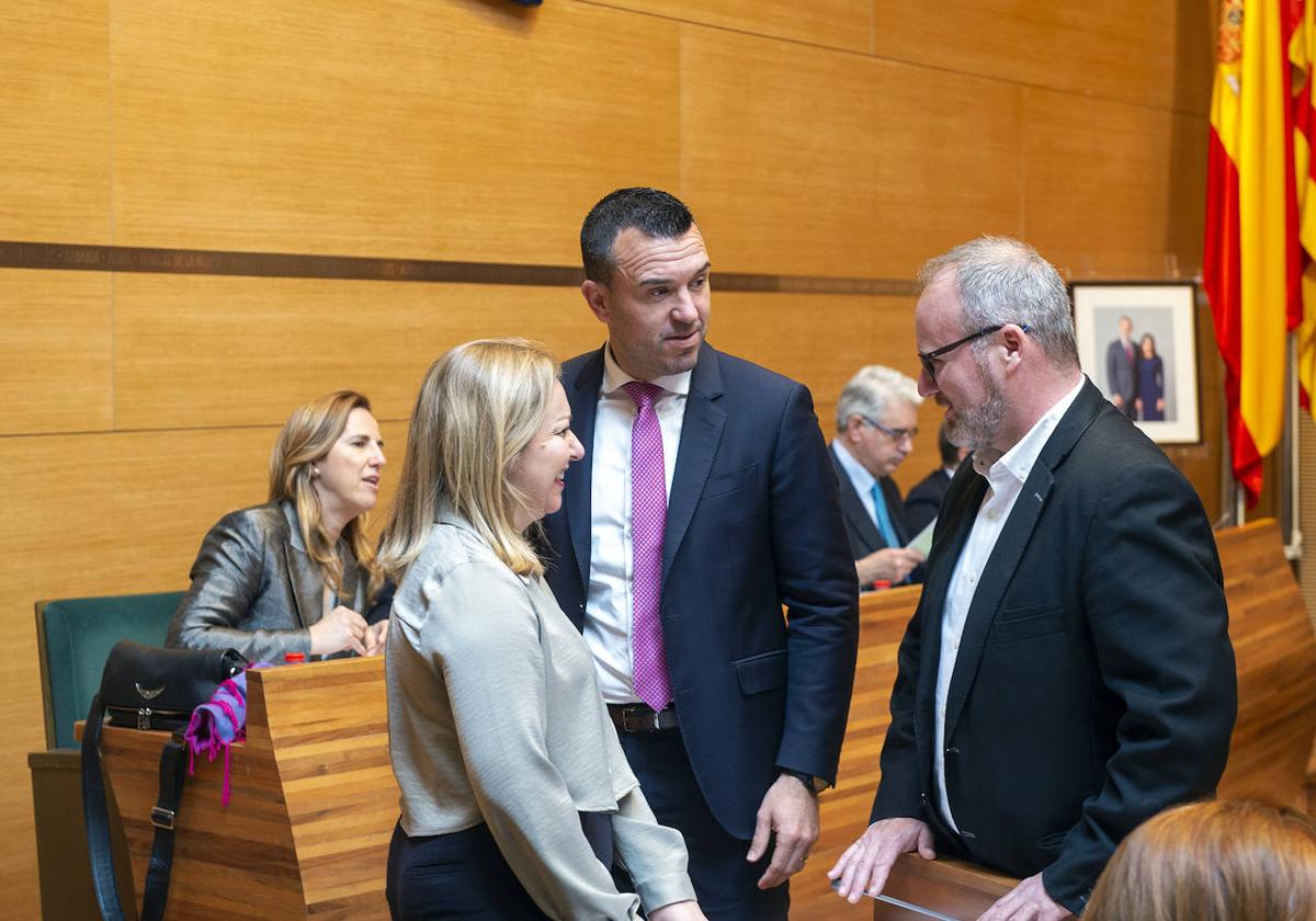 Imagen de Vicent Mompó durante el pleno de la Diputación de Valencia este martes