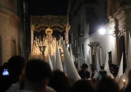 La emocionante levantá de la Virgen de Gracia y Amparo de Córdoba dedicada a Álvaro Prieto