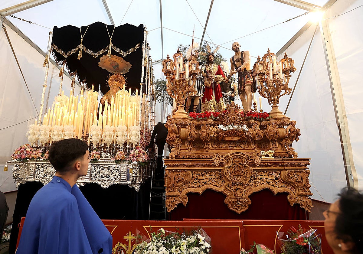 Los pasos de la hermandad del Prendimiento, tras la suspensión de la estación de penitencia, este Martes Santo
