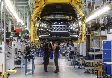 Ford asignará un nuevo vehículo a la planta valenciana de Almusafes mientras decide sobre su electrificación