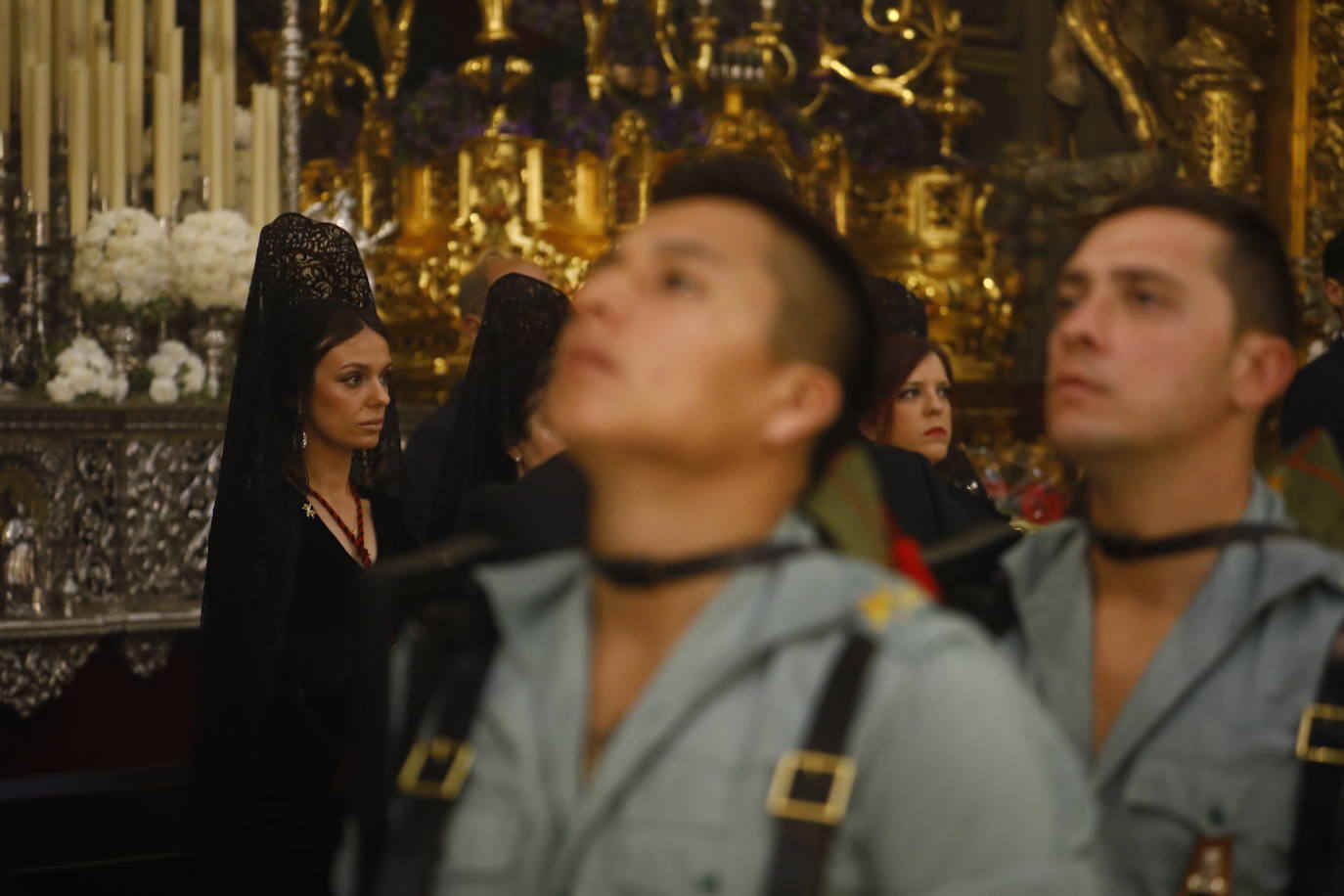 Las imágenes del vía crucis del Señor de la Caridad de Córdoba el Viernes Santo de 2024