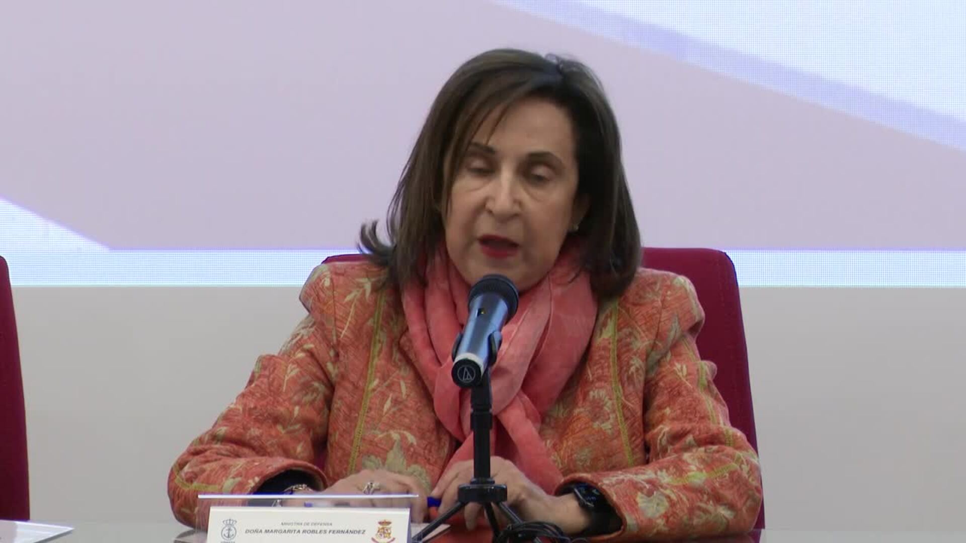 Robles expresa su solidaridad con los siete muertos de la ONG WCK en un ataque aéreo de Israel