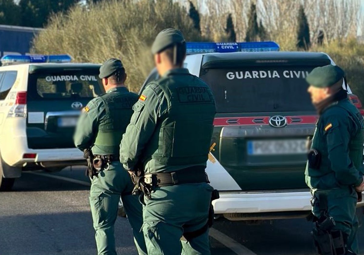 Operativo de la Guardia Civil en una imagen de archivo.