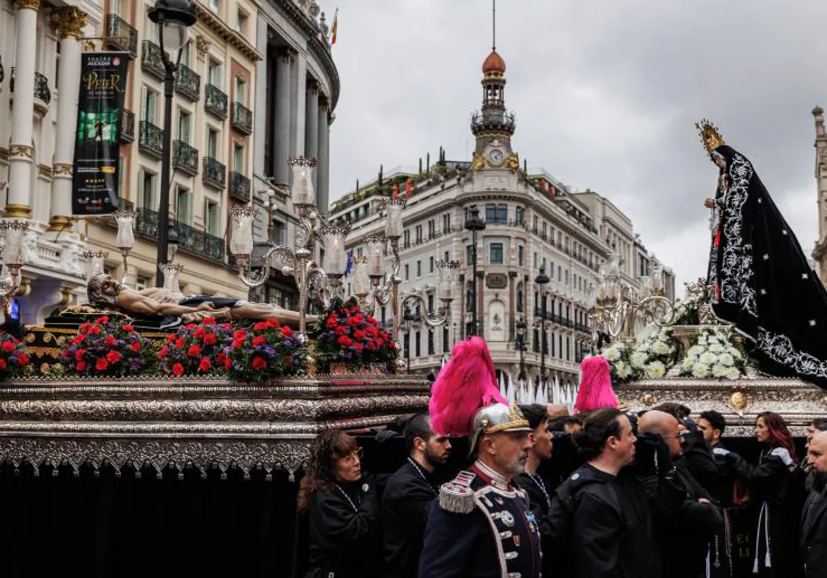 Procesión del Encuentro, durante el Sábado Santo, en Madrid