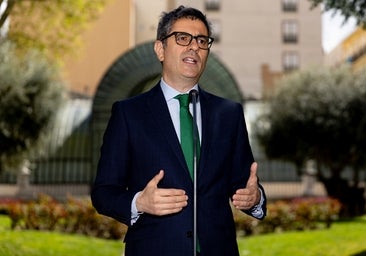 El goteo sobre Begoña Gómez «tensa» al presidente y pone su Gobierno a la defensiva