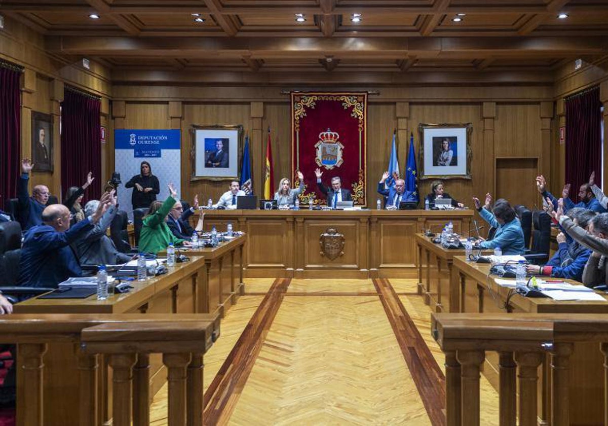 El pleno de la Diputación de Orense del pasado noviembre en el que se aprobaron los presupuestos de la institución para 2024