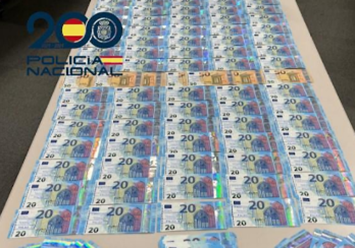 Billetes falsos incautados durante la operación policial