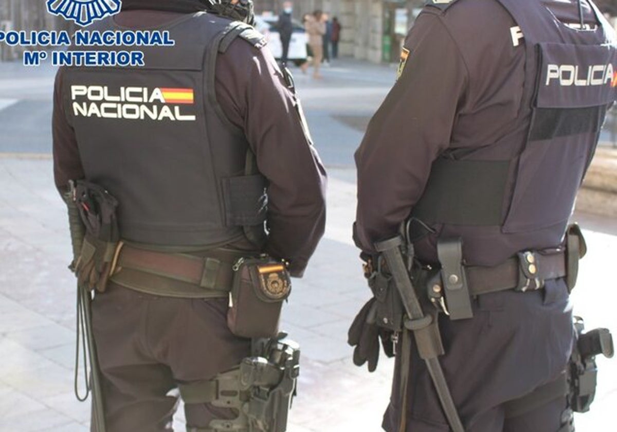 Agentes de la Policía Nacional