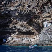 El desconocido pueblo de España que se encuentra en el interior de una cueva